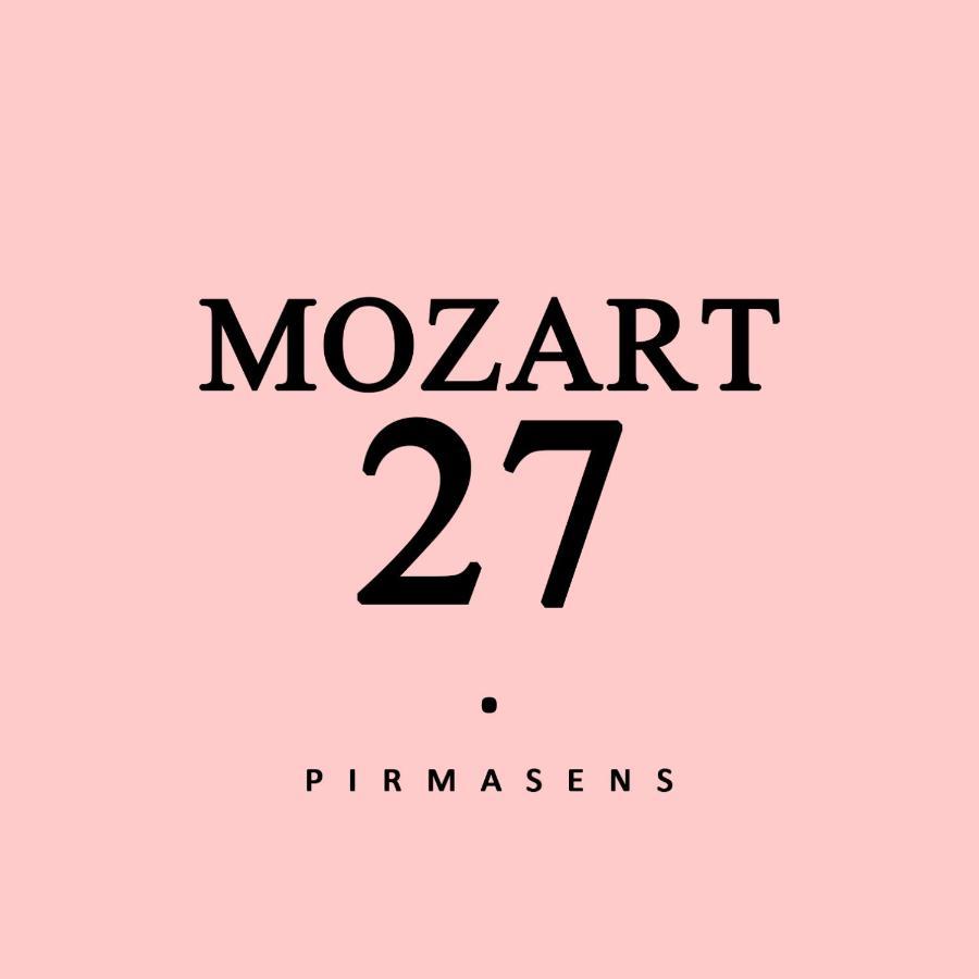 Mozart27 - Ferienwohnung Пирмазенс Экстерьер фото